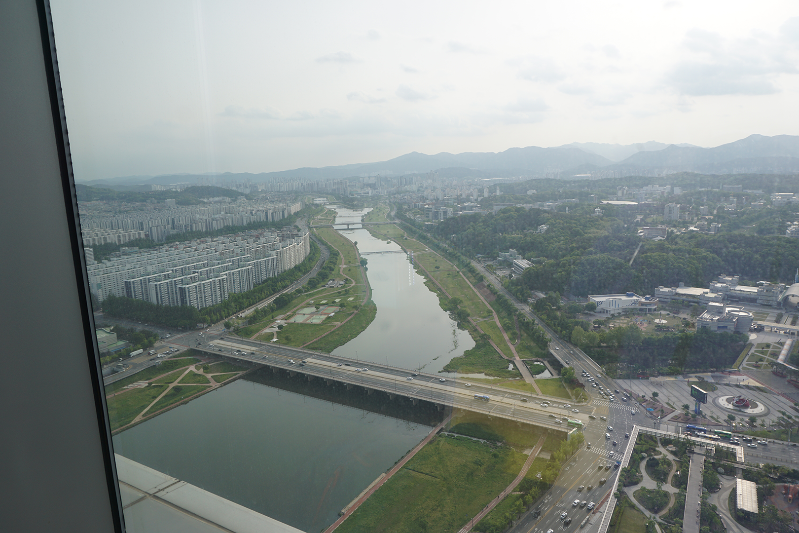 Panorama of Daejeon facing the river