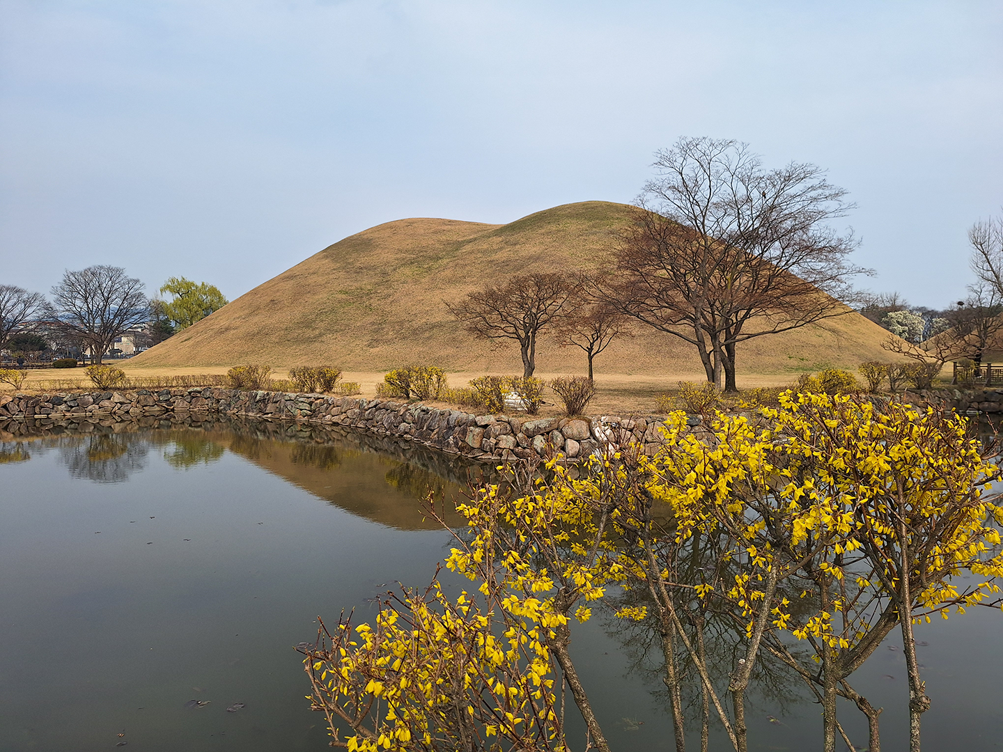 Gyeongju: The Guide to Ancient Korean History Thumbnail