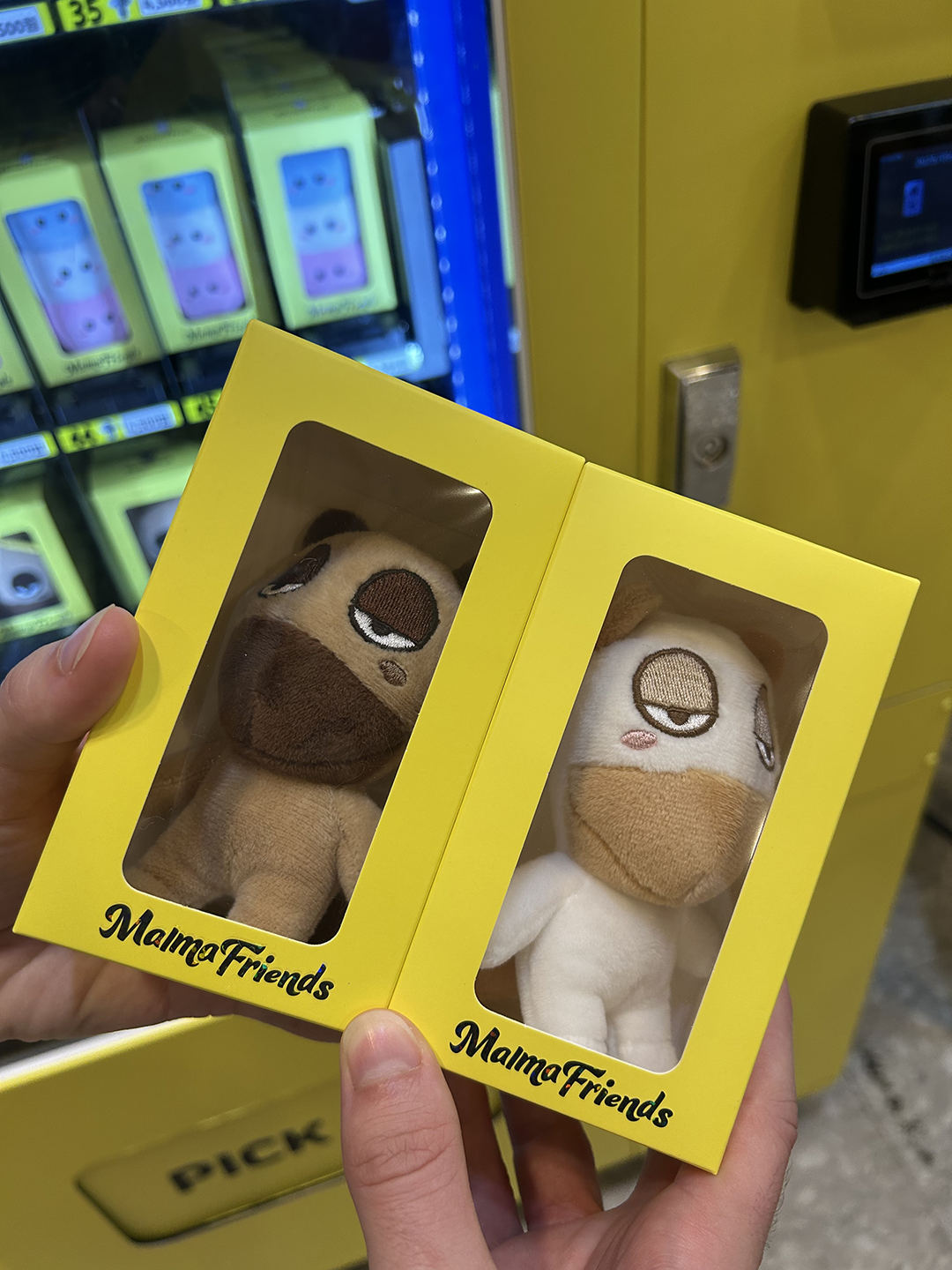 Souvenir plush Malmas that can be purchased